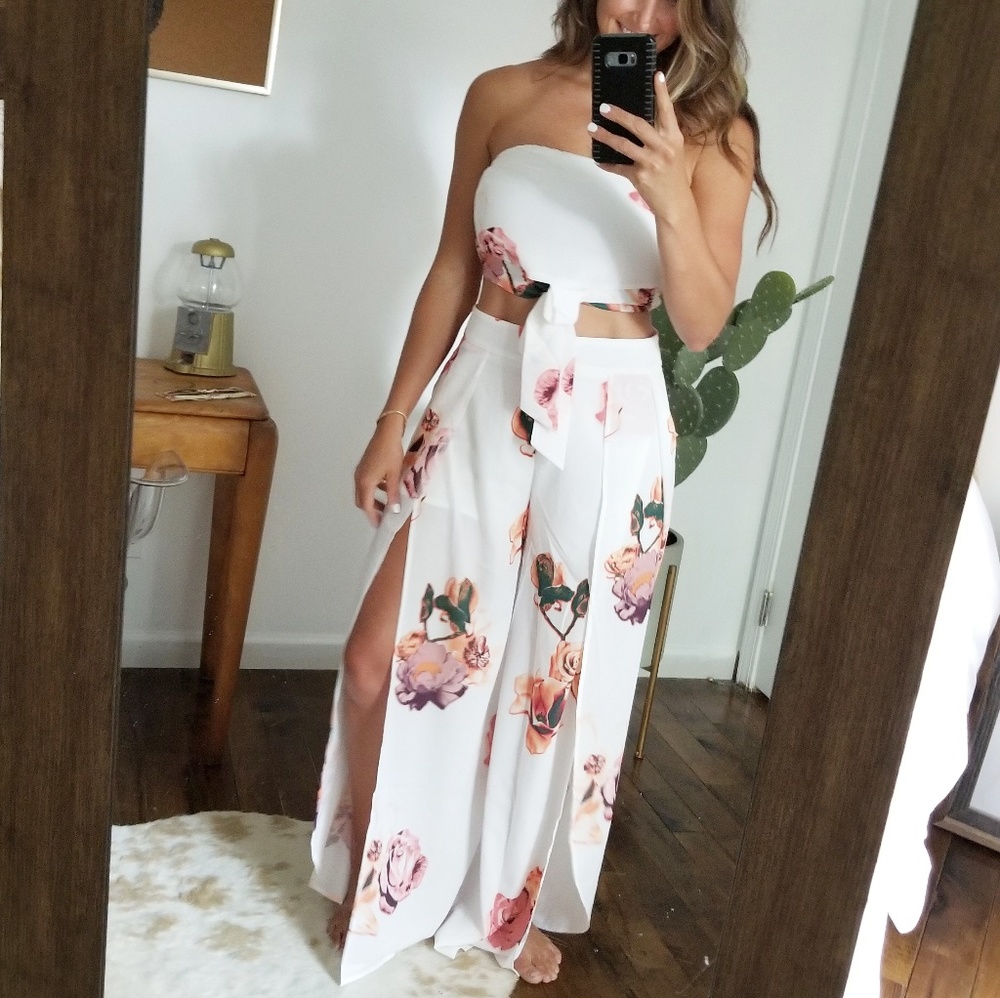 Latiste Floral Two-Piece Set